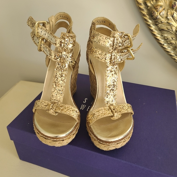 STUART WEITZMAN WEDGE SANDAL - Picture 4 of 5